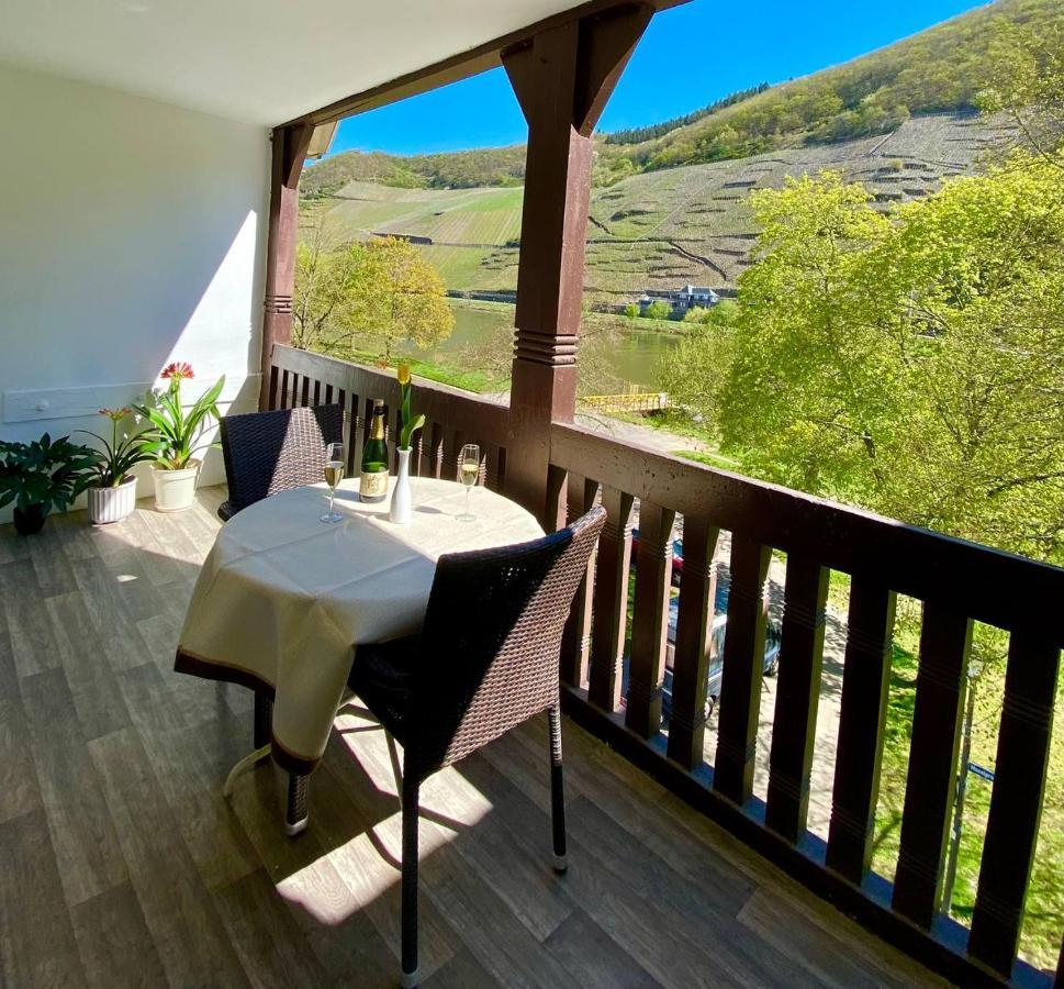 Hotel Krone Riesling Trittenheim Eksteriør bilde