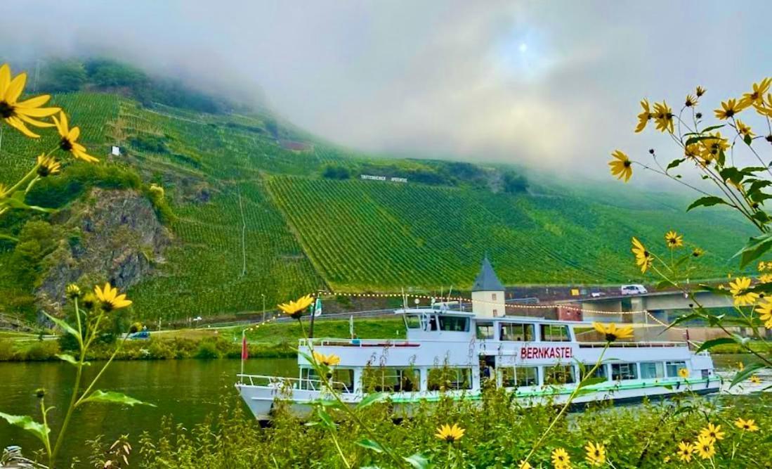 Hotel Krone Riesling Trittenheim Eksteriør bilde