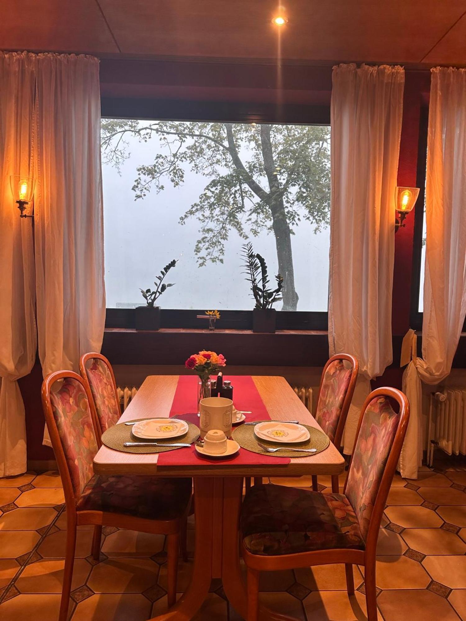 Hotel Krone Riesling Trittenheim Eksteriør bilde