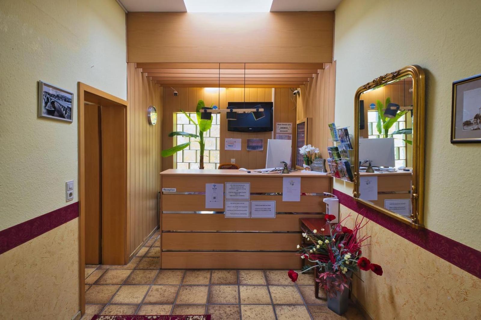 Hotel Krone Riesling Trittenheim Eksteriør bilde
